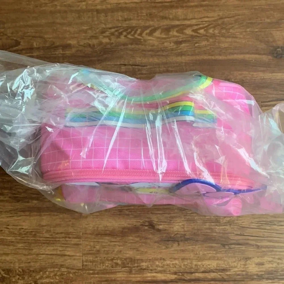 Hello Kitty x Igloo 12-Can Backpack Insulated Cooler NWT - Picture 8 of 14